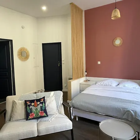 Au Coeur Du Camas Apartment Marseille Exterior photo